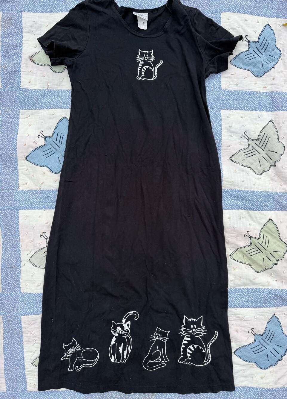 Vintage Studio Ease Black Cat Print Short Sleeve Maxi Dress
